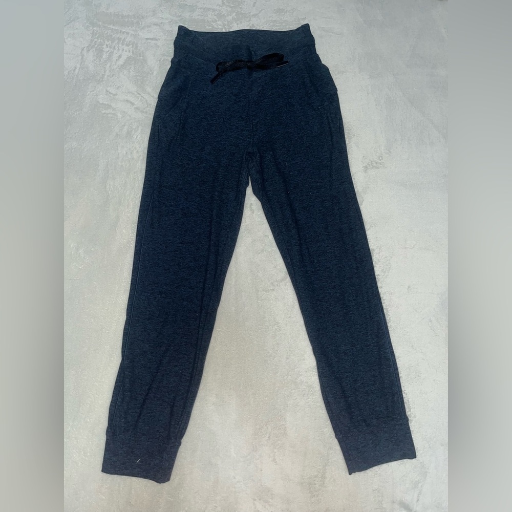 lululemon joggers